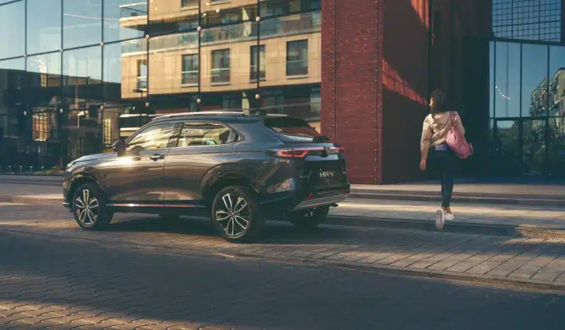 
								HONDA HR-V e:HEV Elegance full									